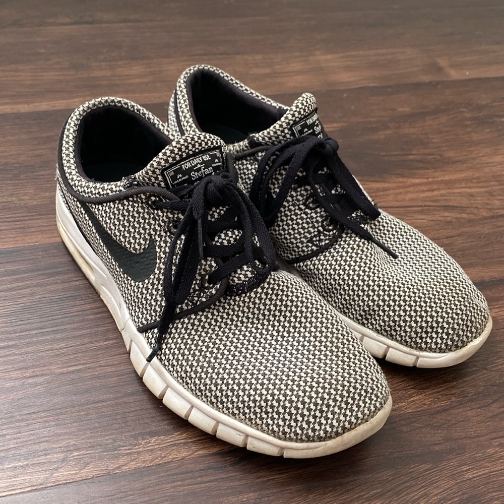 Nike SB Stefan Janoski Shoes Mens 7 White Black Checkered Houndstooth Air Max